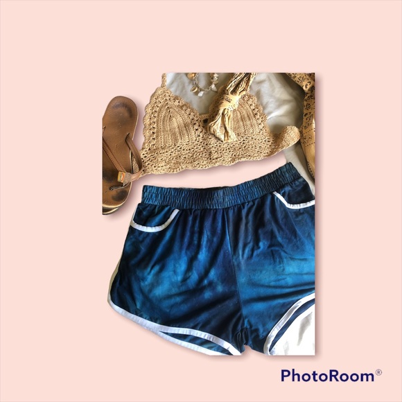 Y2K style Blue ๐ Navy Galaxy Tie Dye Retro Shorts Med Women Teen SOFT M - Picture 3 of 8